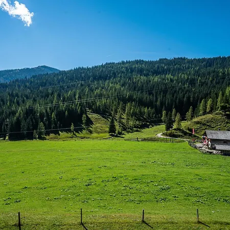 מלון Mittereggalm Mühlbach am Hochkönig