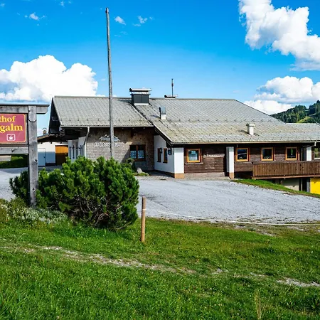 מלון Mittereggalm