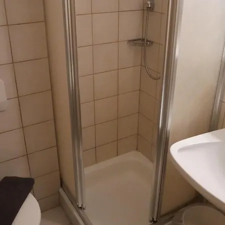 Mittereggalm מלון